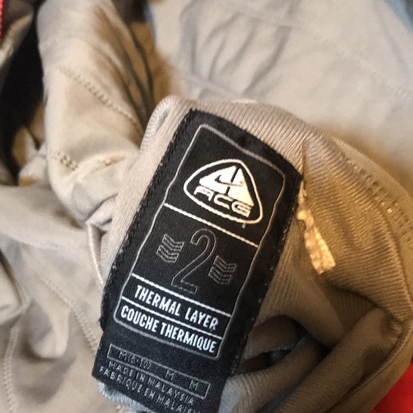 Nike ACG REversable convertible jacket - Picture 7 of 7